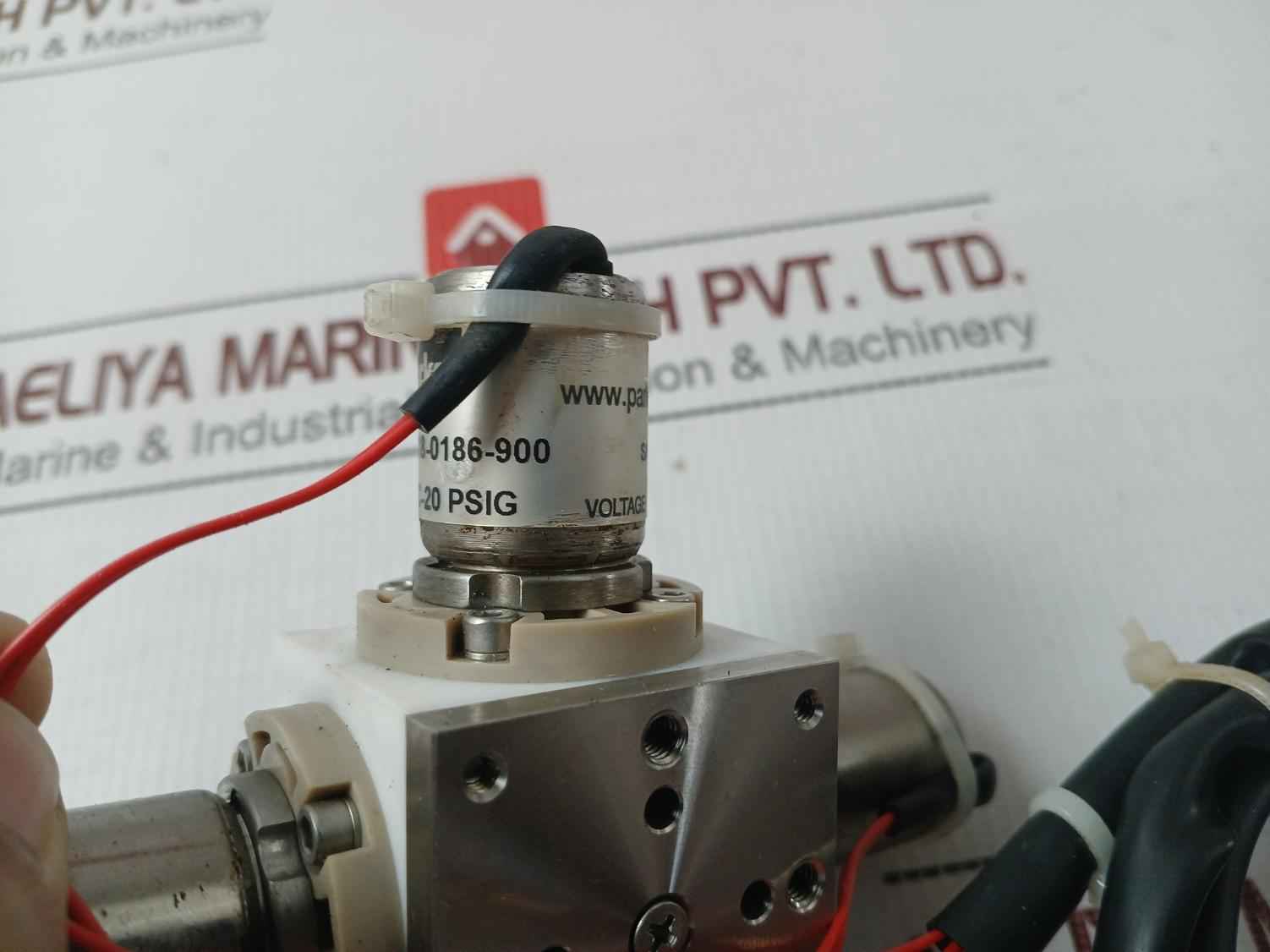 Parker 018-0186-900 Gradient Proportioning Valve 4-way Dc 9V