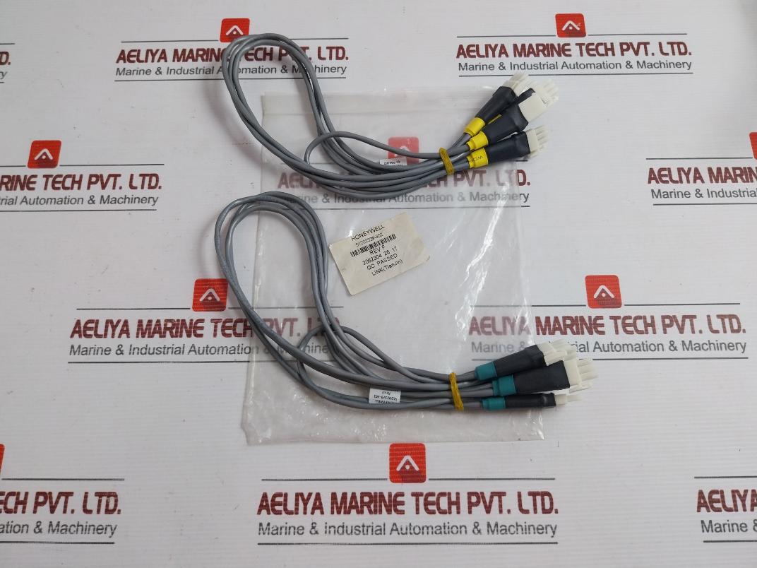 Part No: 51202329-302 Brand Honeywell Input Output Link Cable Set Rev. F