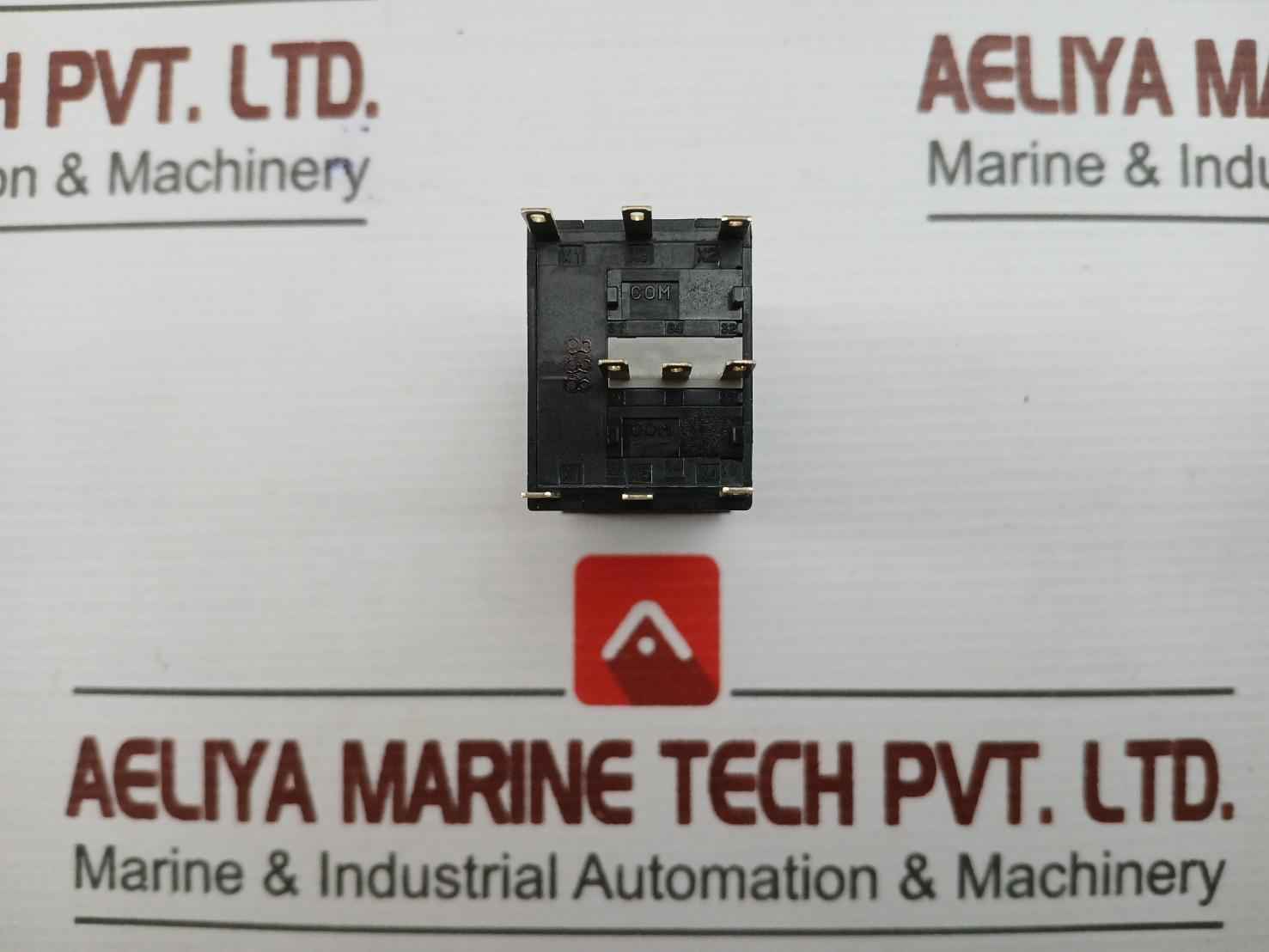 Part No: Mc3D-m10Rb Push Button Switch By Idec