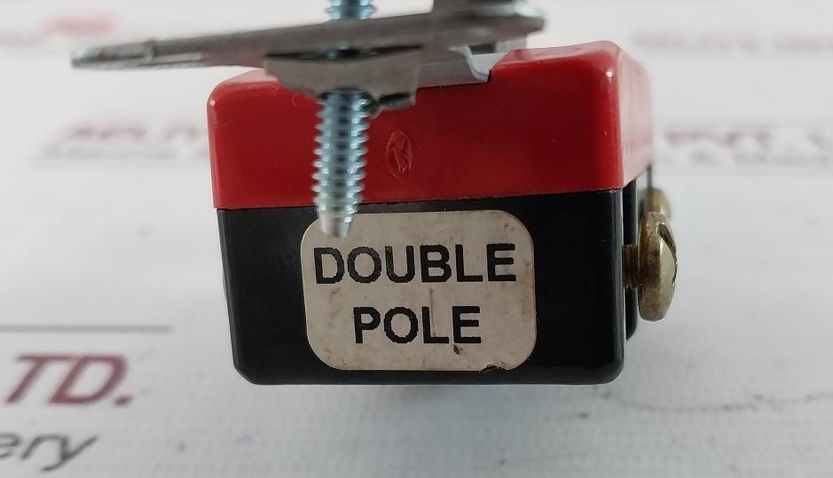 Pass & Seymour 20A Specification Grade Rocker Switch 120-277V
