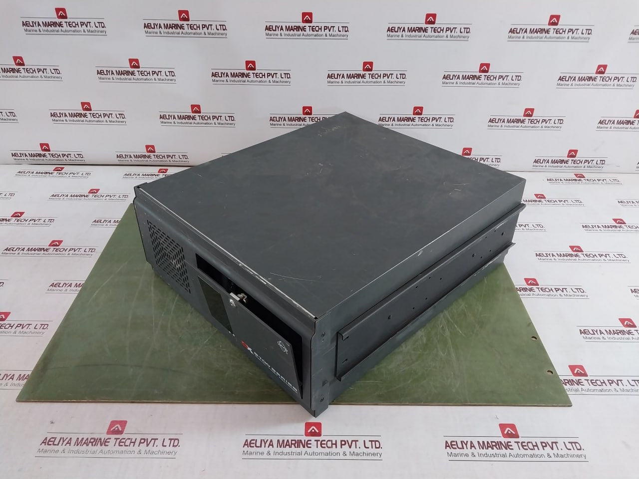Pelco Dx8116-250 Digital Video Recorder Dx 8100 Series 100-240V 50/60Hz Ver: 1.2