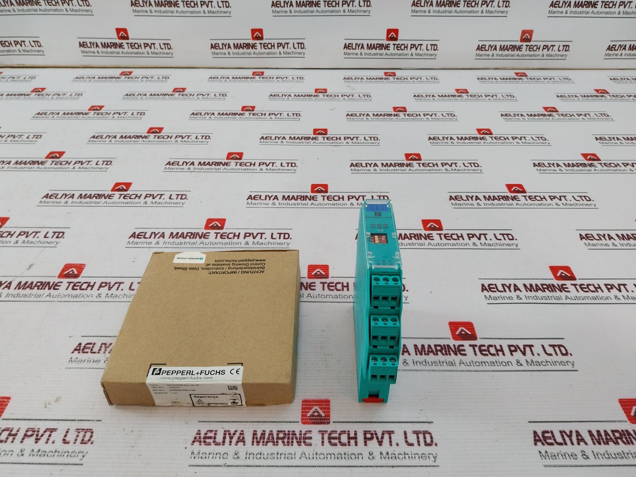 Pepperl+Fuchs KFD2-SR2-EX1.W.LB Switch Amplifier AC 253V 2A 132959