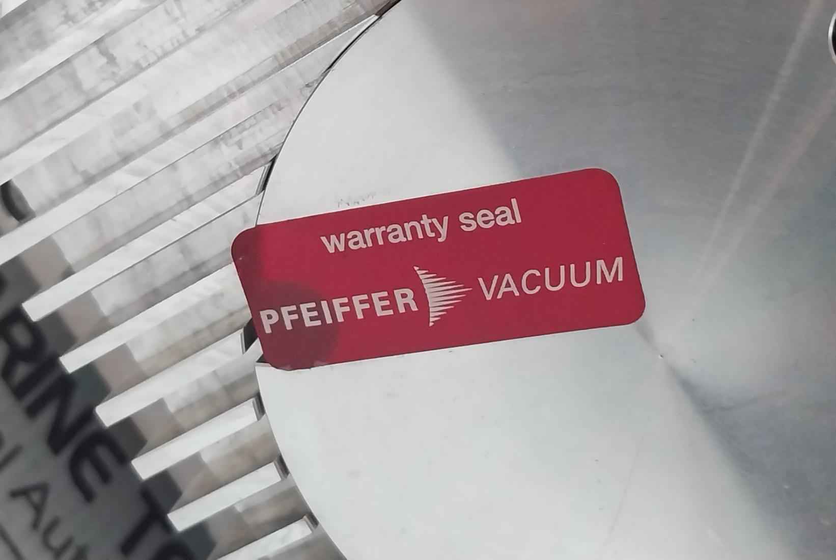 Pfeiffer Pm P04 550 Vacuum Pump Splitflow 310 3P 60000 1/Min 1000 Hz