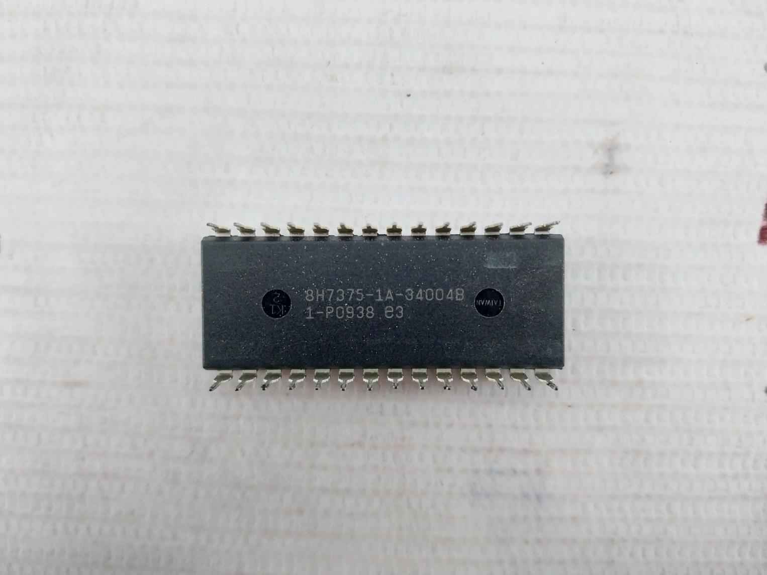 Philips Eeproms-erasable Programmable Read-only Memory Set 7L9827