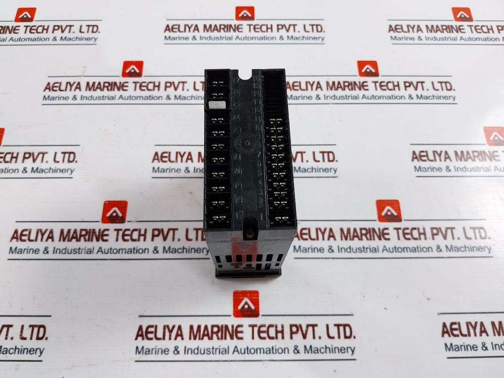 Philips Ks 40 Digital Temperature Controller 9404 407 49211 Tr 95592