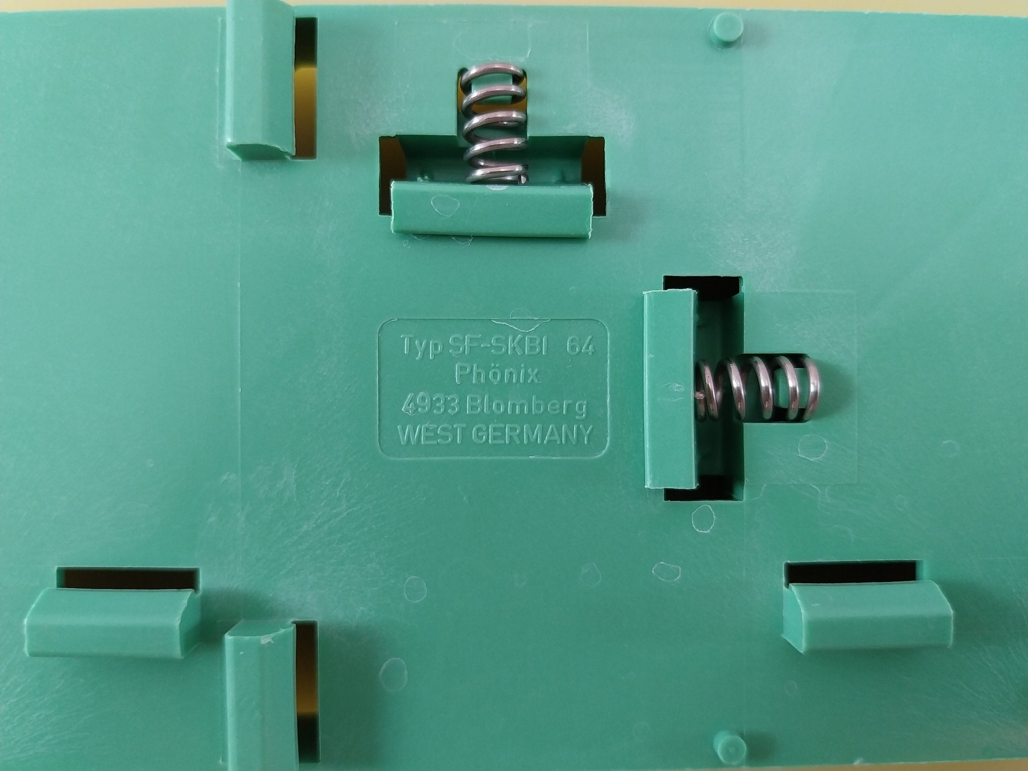 Phoenix Contact Sf-skbi 64 Connection Terminal Block Mount Base Rail
