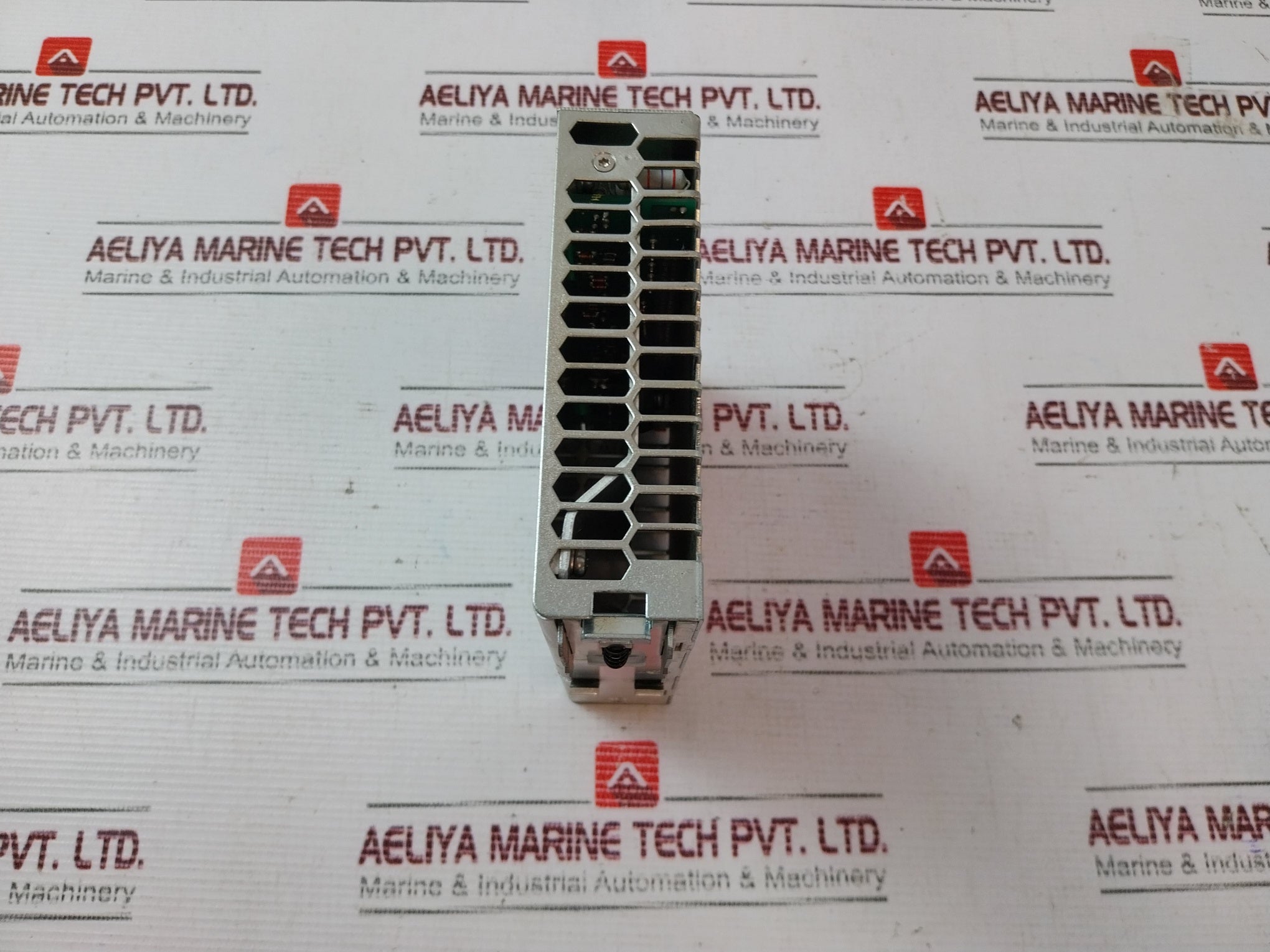 Phoenix Contact Trio-diode/12-24Dc/2X10/1X20 Redundancy Module 12-24V Dc 20A