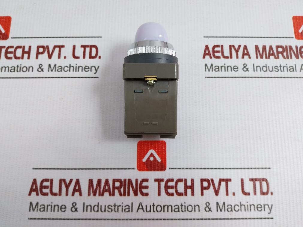 Pilot Lamp White 100/110V 50-60Hz Idec Apn118-w