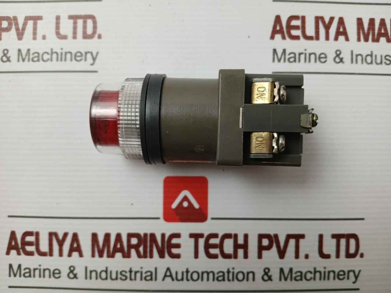 Pilot Light Brand Idec 50–60, Ui: 600V