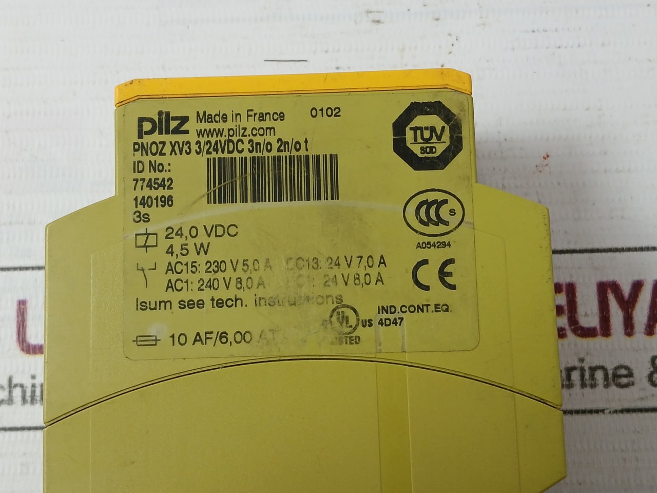 Pilz Pnoz Xv3 3/24Vdc 3N/O 2N/O T Safety Relay 774542 24,0Vdc 4,5W 230V 5,0A