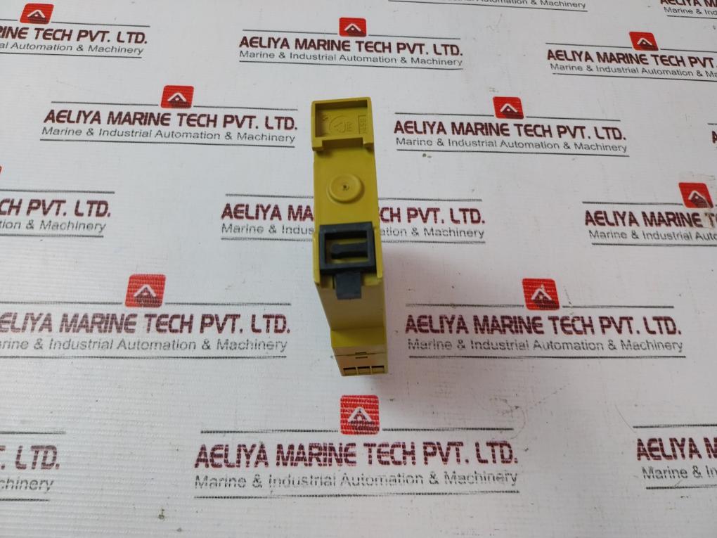 Pilz S1Mn Ex 110Vac 2C/O Thermistor Monitoring Relay