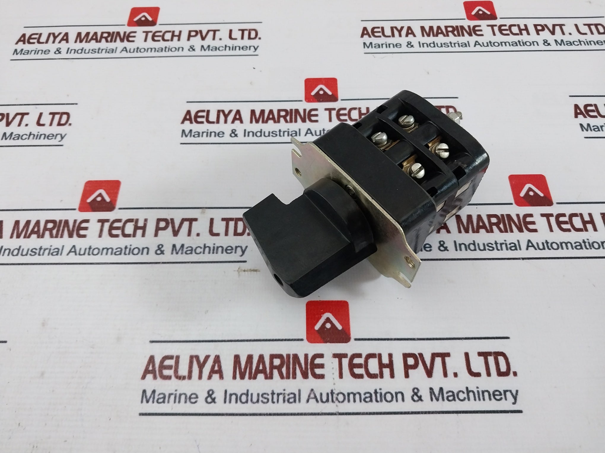 PKU 311C2006V3 Rotary Switch 10A~380V-220V