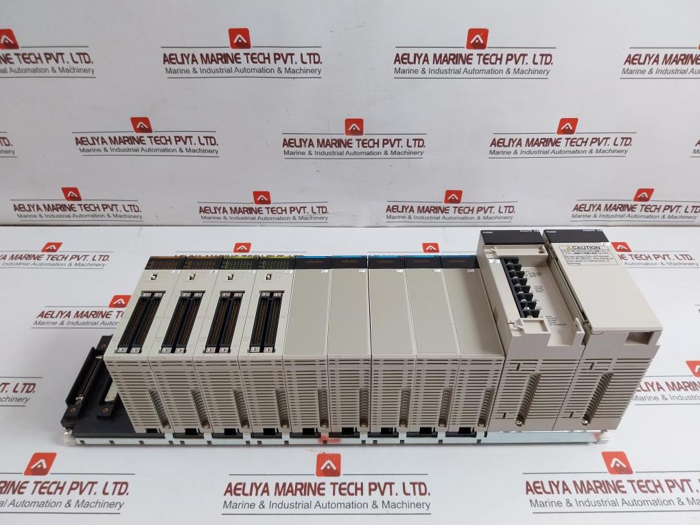 Plc Controller System Cs1W-od261, Cs1W-sp001, Cs1W-cn713 Omron Cs1W-id261