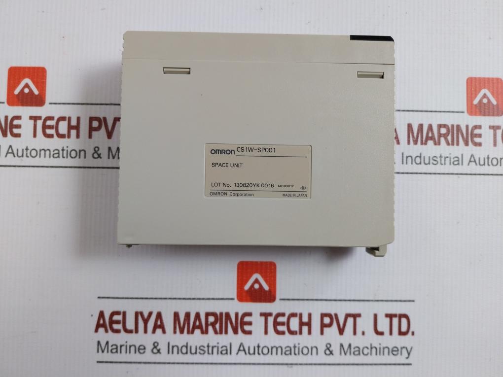 Plc Controller System Cs1W-od261, Cs1W-sp001, Cs1W-cn713 Omron Cs1W-id261