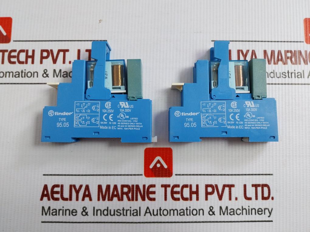 Plug-in Relay With Relay Socket Assembly 95.05 44.62S Finder 24 Vdc