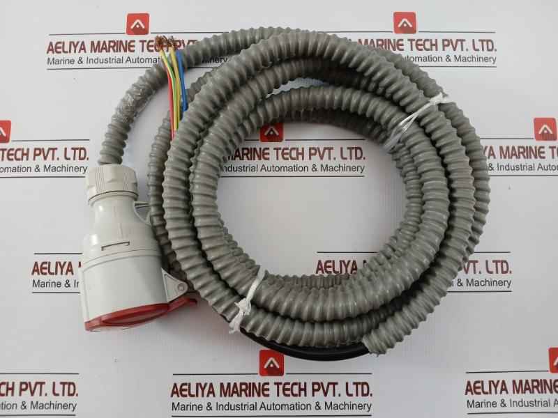 Plug And Socket Assembly Ip44 5 Meter Teknic Isn 1653