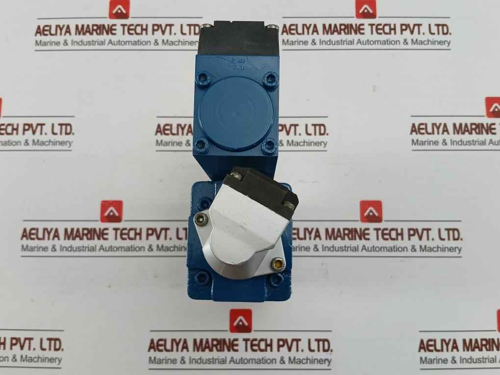 Pmax 315 Bar Direct Operated Proportional Valve By Bosch Part No: 0 831 006003