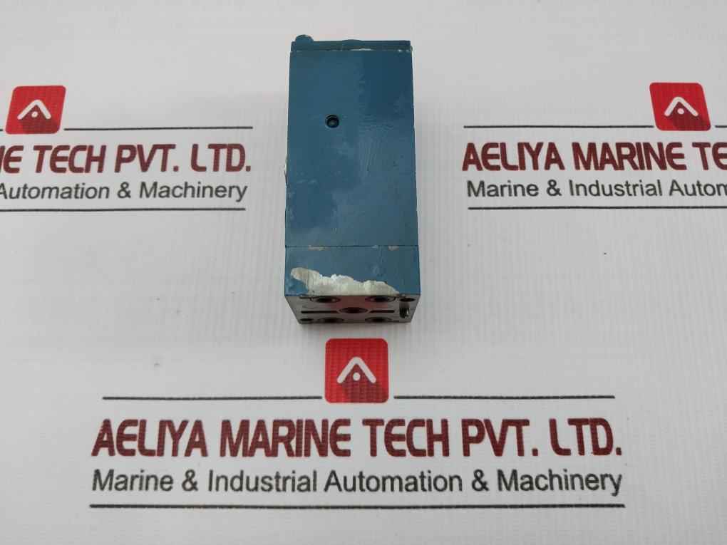 Pneumatic Directional Valve 3712052000 Wabco