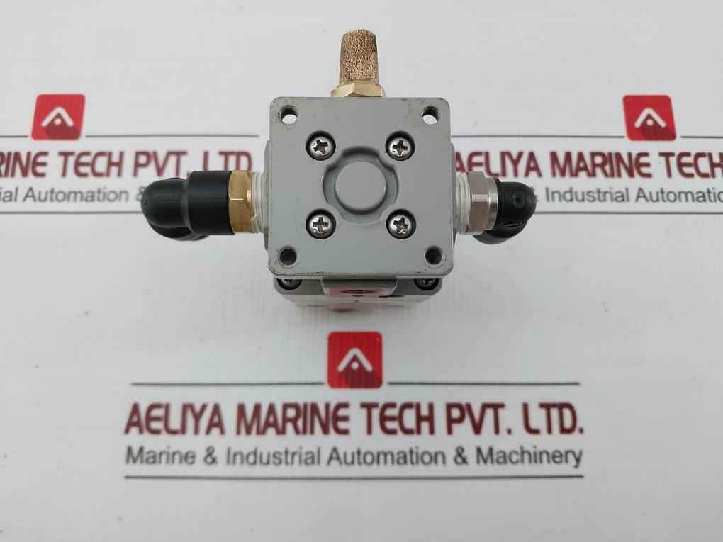 Pneumatic Regulator Input: 4 - 20Madc Smc Itv2050-01N3S4