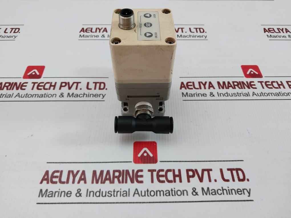 Pneumatic Regulator Input: 4 - 20Madc Smc Itv2050-01N3S4
