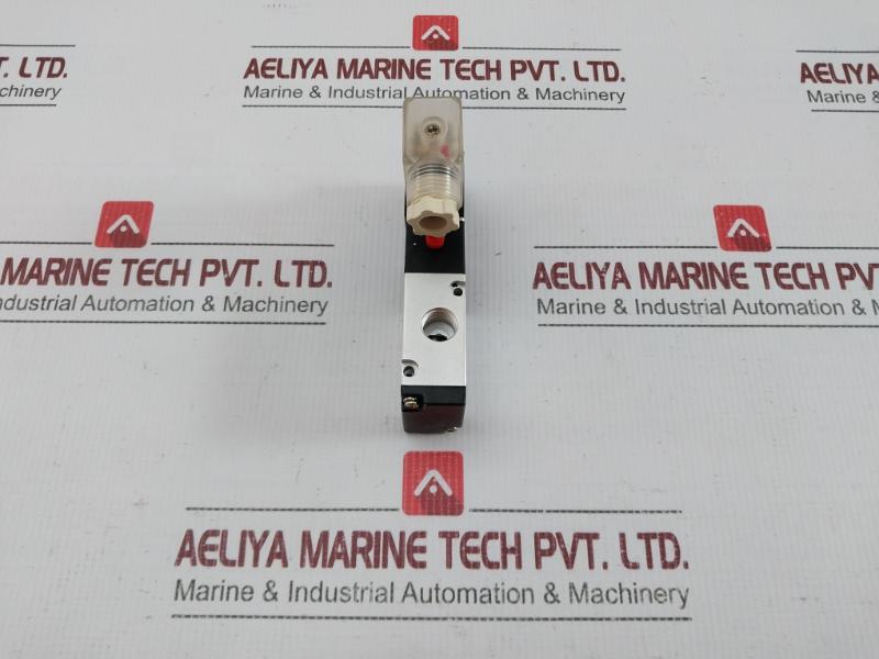 Pneumatic Solenoid Valve 110V- 3.5W 3V210-08 Avc