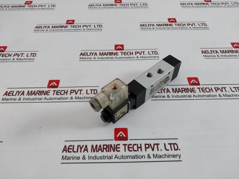 Pneumax 488.52.0.1.M11 Solenoid Valve 2.5-10BAR 24VDC 3.8W CL. F, -5 C +50 C