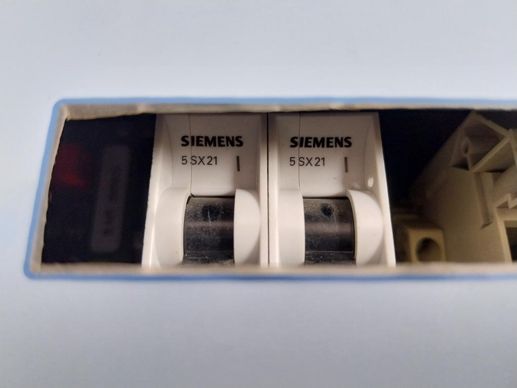 Powec Switch Mode Power Supply Module 205-250Vac 44-66Hz Part No Sc-8/24-25C