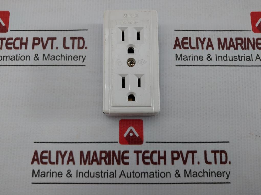 Power-Outlet-16A-125V-By-Shin-Ju-208820-1