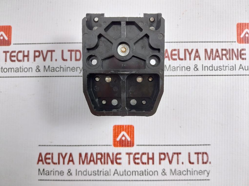 Power-Relay-25A-240Vac-9845-By-Potter-&-Brumfield-Prd-11Dy0-24-208431-6