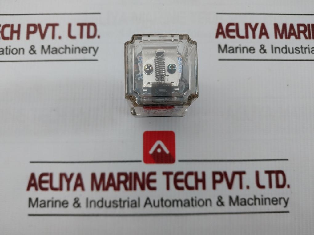 Power Relay Mk2Kp Omron 100-110V Ac 50/60 Hz