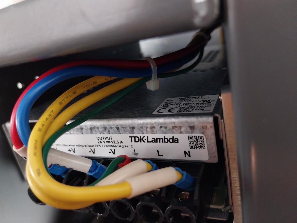 Power Source Unit 1608Vl-04W-b60 Nabco Input 100-240Vac 3.8A
