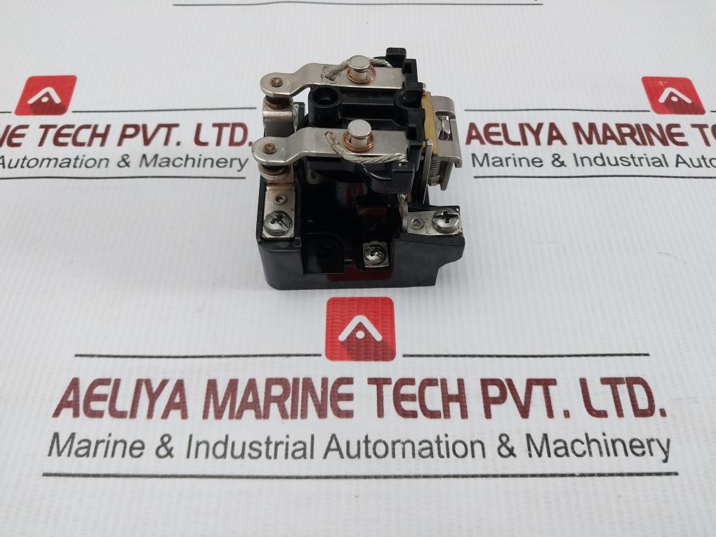 Prd-7Dy0-24-Power-Relay-Module-24-Vdc-Potter-&-Brumfield-208812-4