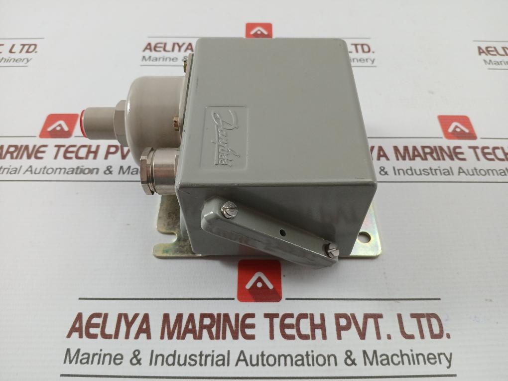Pressure-Switch-440V-0-2-5Bar-12W-1-02Kp-Cm2-Danfoss-KPS-31-210269-5