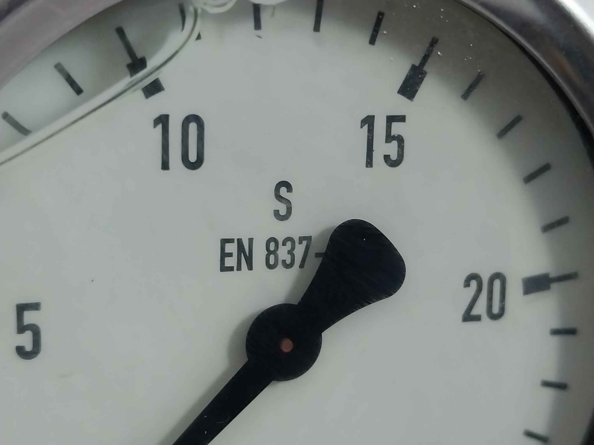 Pressure Gauge Sika 0-25 Bar