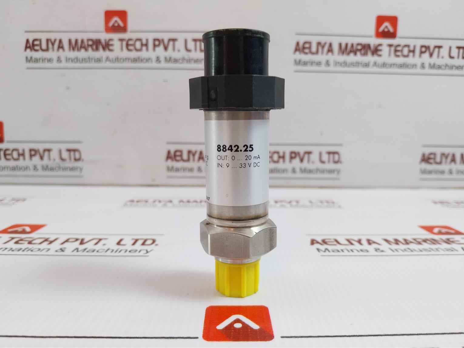 Pressure Sensor Input: 9...33 V Dc Trafag 8842.25
