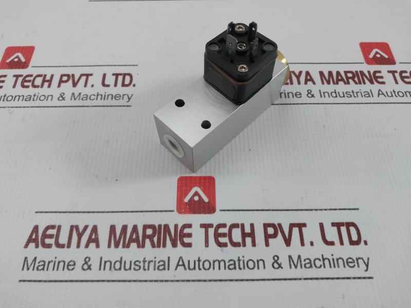 Pressure Switch 12 Bar 174 Psi Trafag 9B3.4277