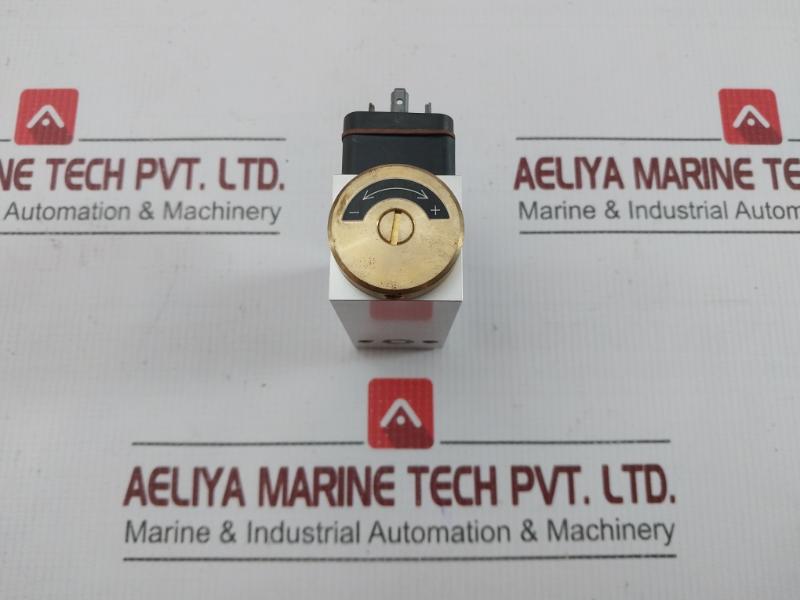 Pressure Switch 12 Bar 174 Psi Trafag 9B3.4277