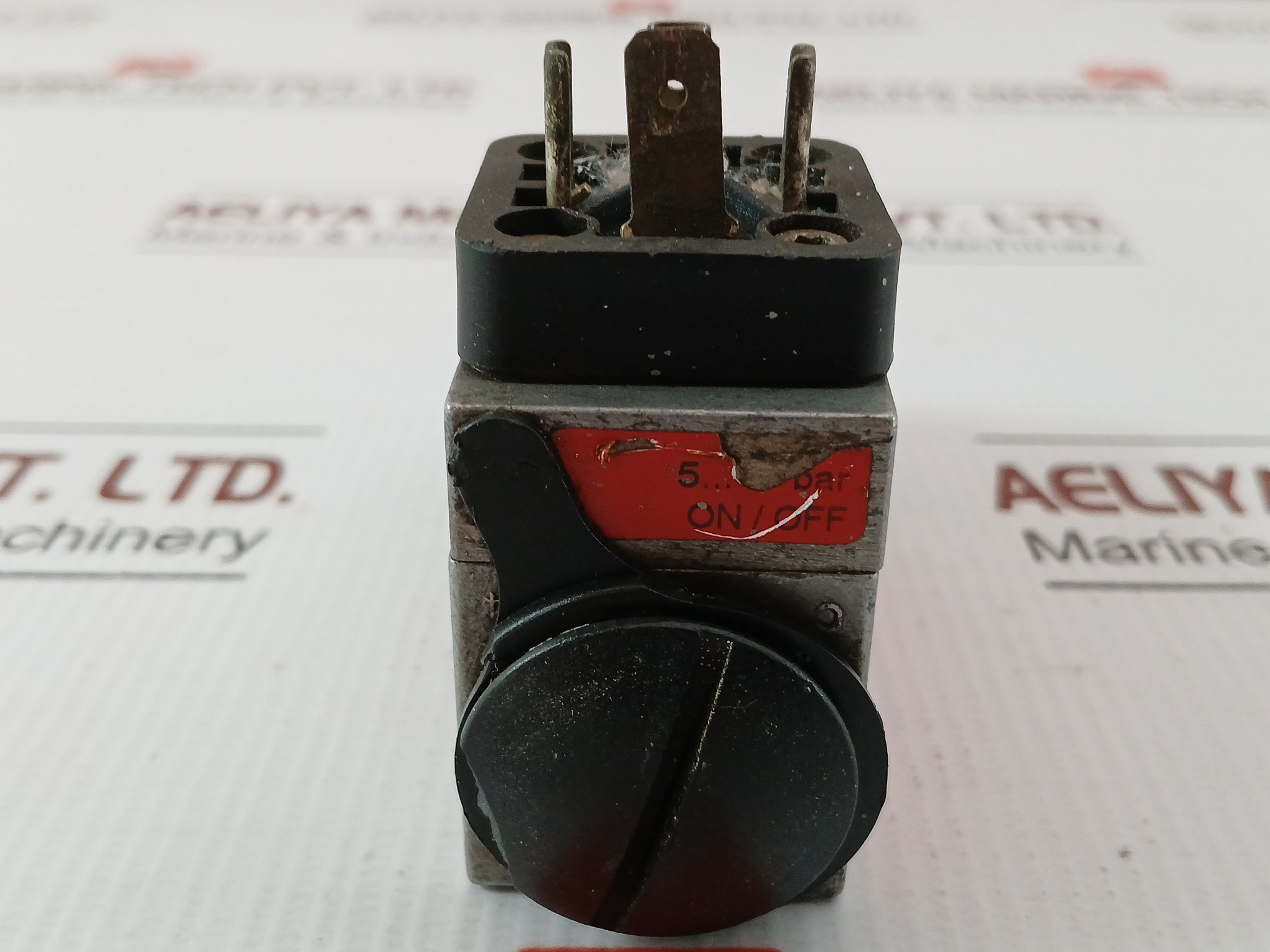 Pressure Switch 5-40 Bar Mbc 5100 Danfoss