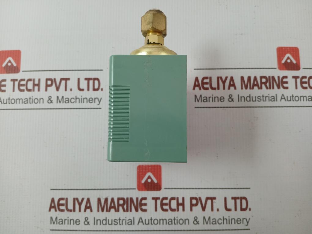 Pressure Switch Sns-c106Q032 Saginomiya Range -50 To 6 Cmhg