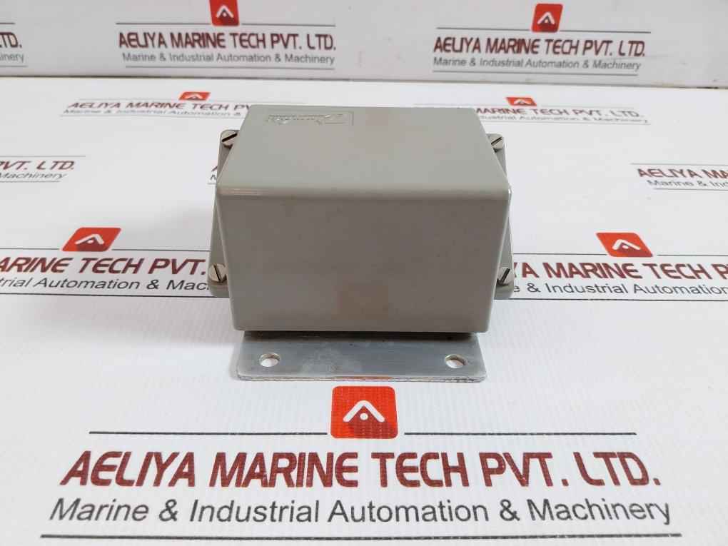 Pressure Transmitter 4-20 Ma 24 Vdc Part no 084G2158 Danfoss