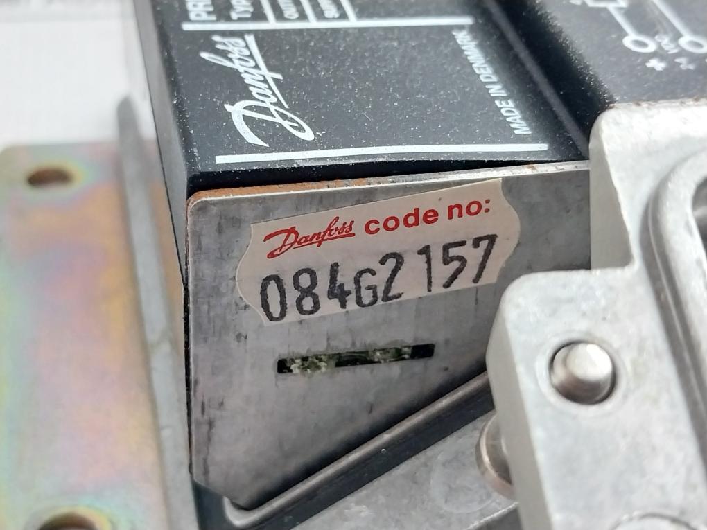 Pressure Transmitter Emp 2 Danfoss 24 Vdc 4-20 Ma
