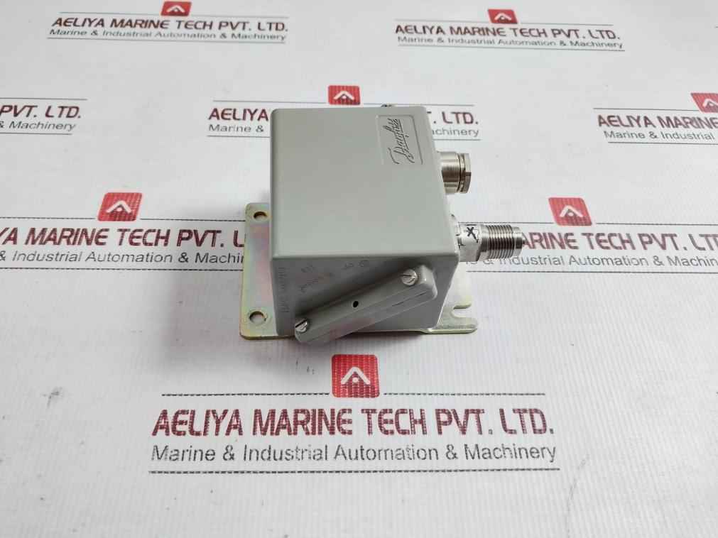 Pressure Transmitter Emp 2 Danfoss 24 Vdc 4-20 Ma