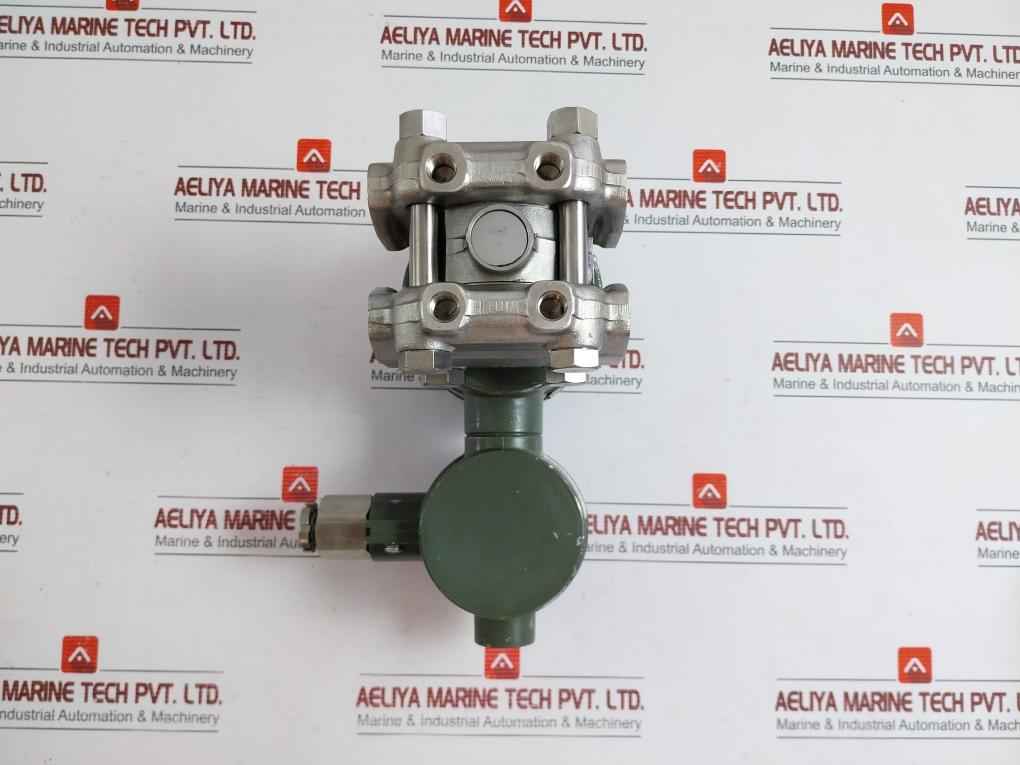 Pressure Transmitter Une 43-sas2*B/Cal-p/Ssb-s/Z Yokogawa 1 Mpa