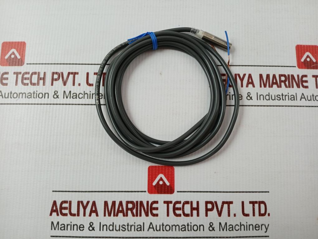 Proximity Sensor E2E-x2D1-n Omron 12 To 24Vdc Cable Length-2M
