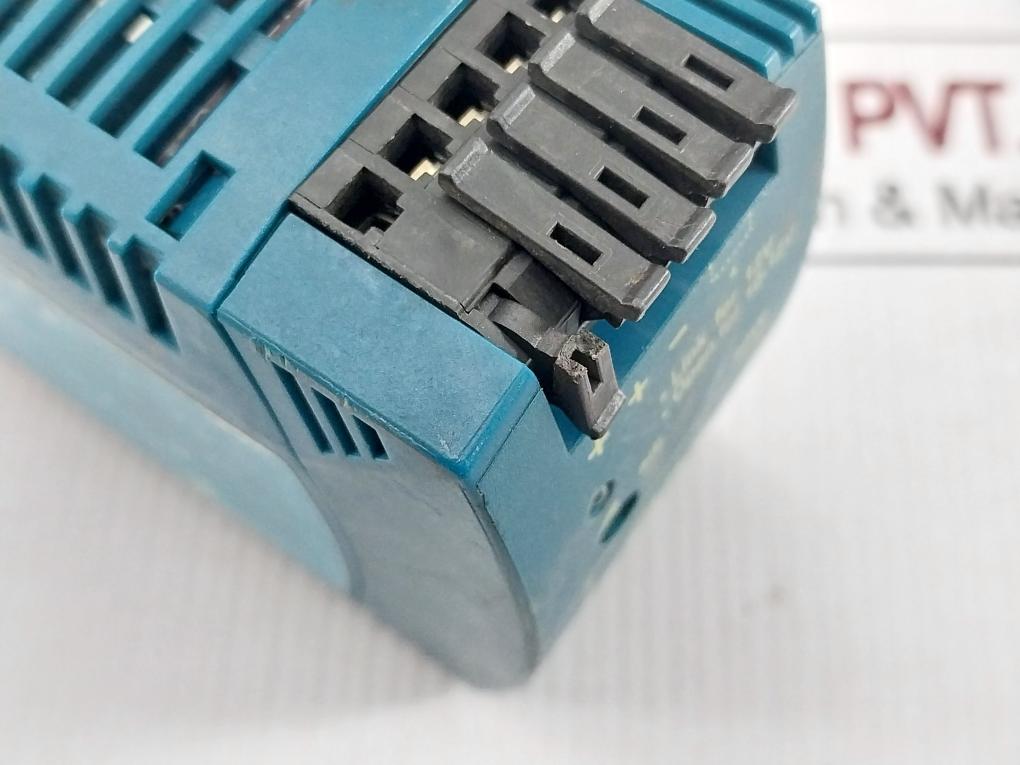 Puls Industrial Grade Power Supply Ac 100-240V 50-60Hz Ml30.102