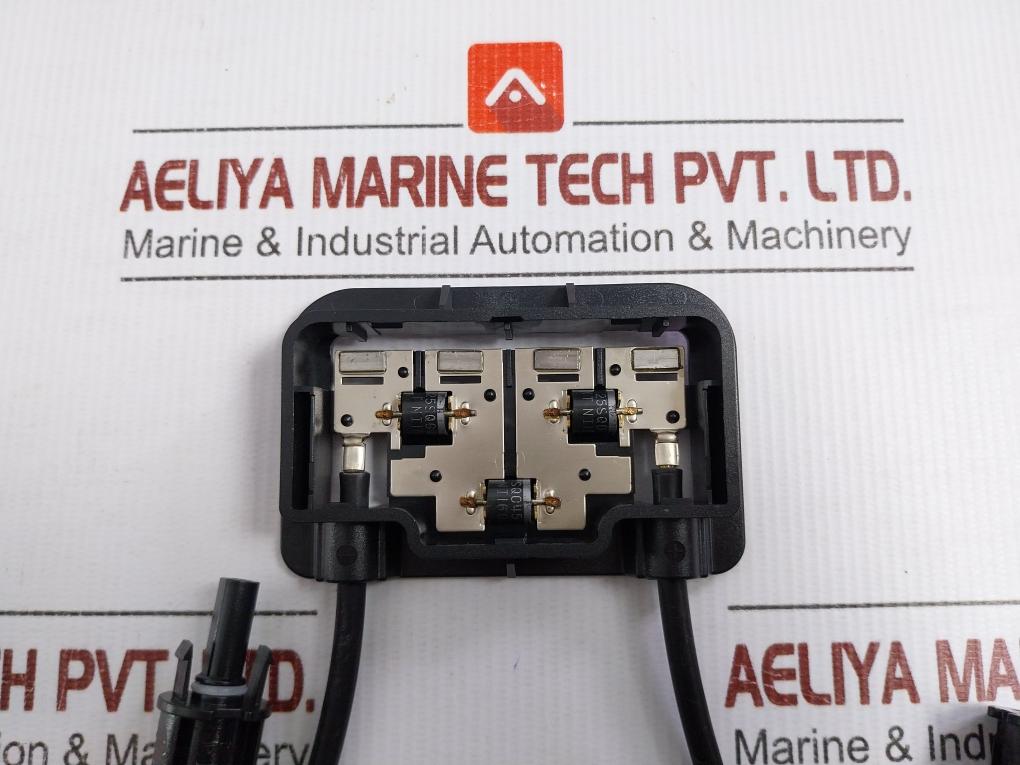 Pv-xt1206Xy-Pv-Solar-Panel-Junction-Box-1500V-15A-0-9-Meter-Pv-xt101-1-Xtong-209431-14