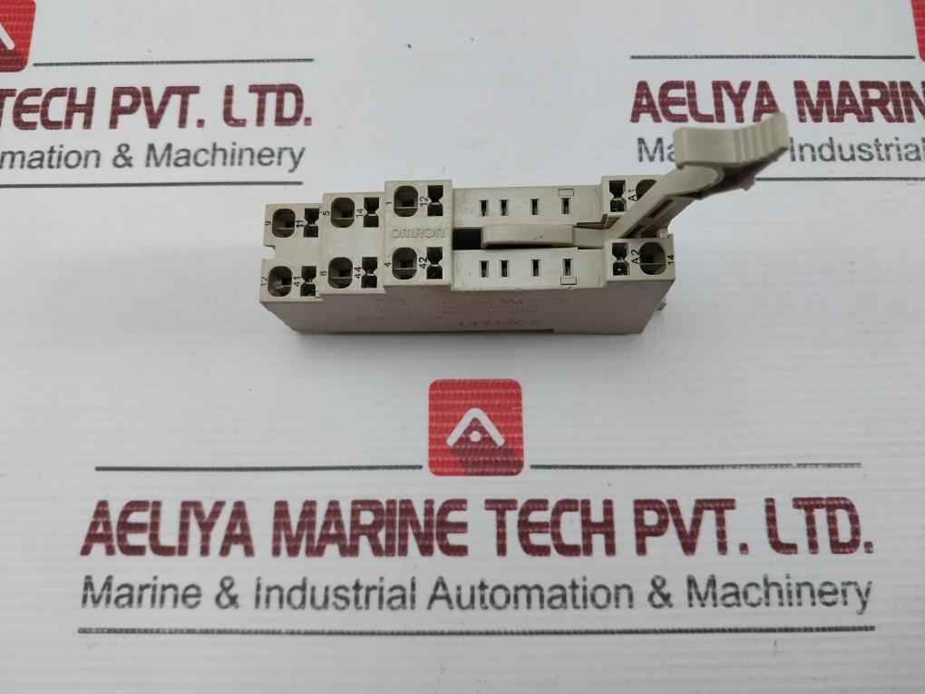 Pyf08S Relay Socket Omron