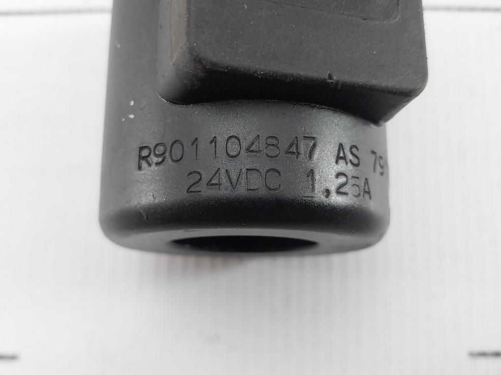 R901104847-Solenoid-Coil-24vdc-1-25a-Brand-Rexroth-10