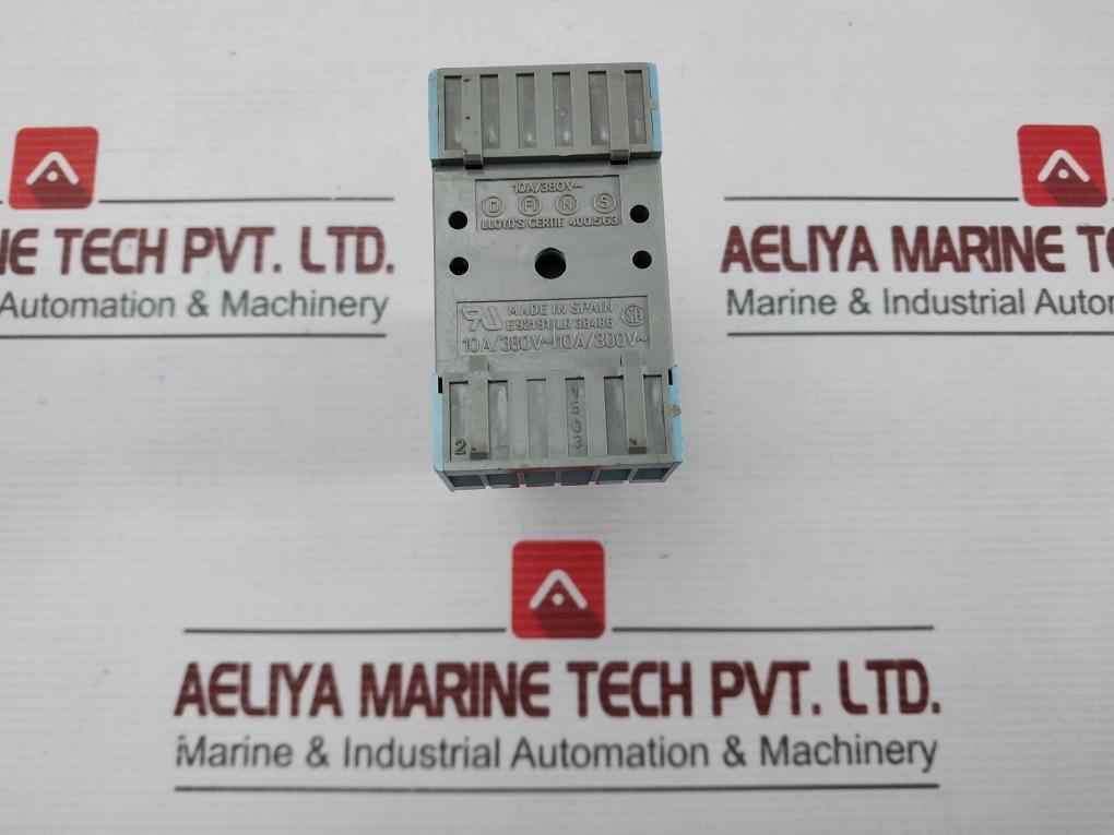 Releco C3-a 30 Power Relay With Base