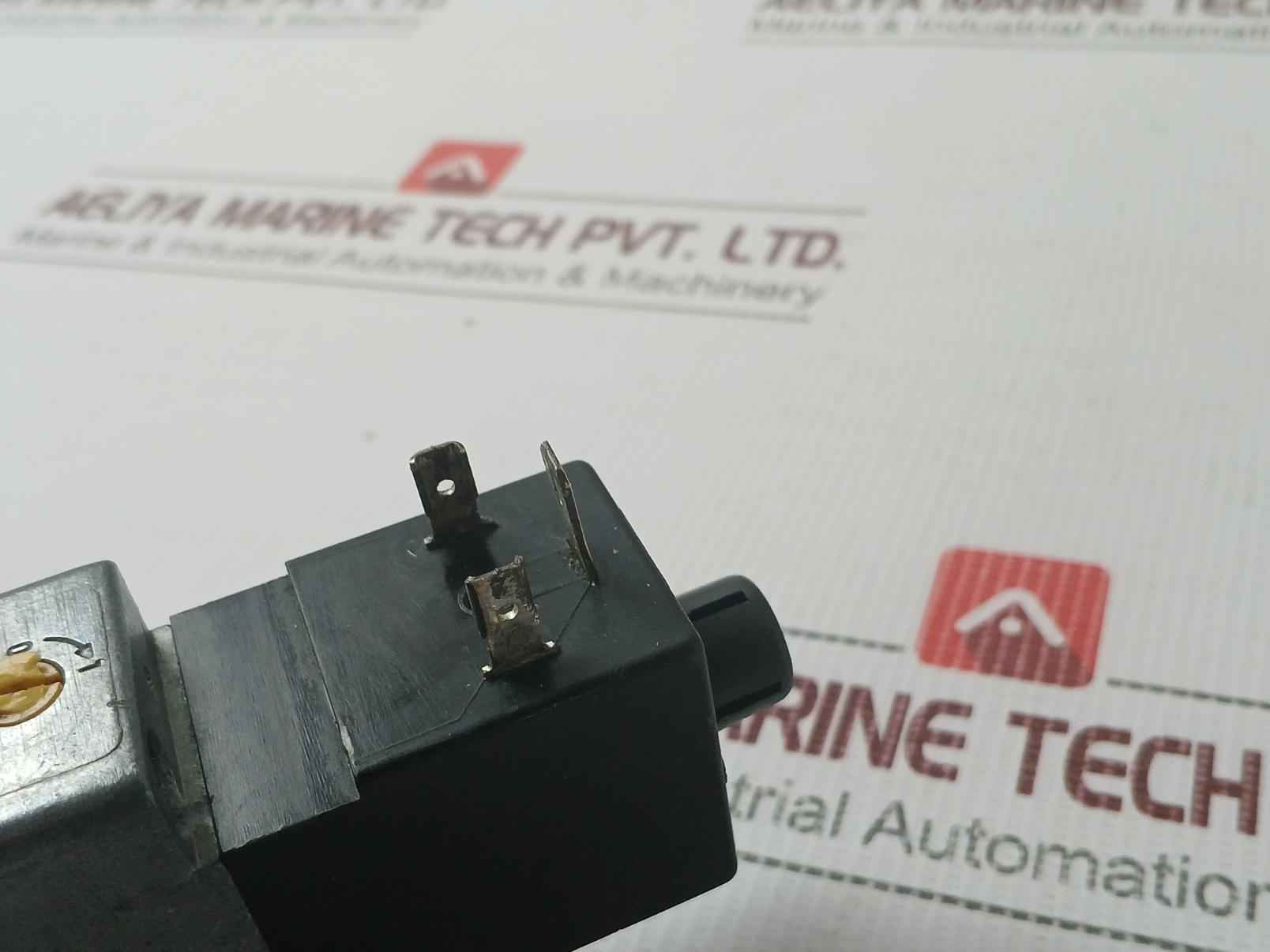 Rexroth 572 548 222 0 Solenoid Valve 24v